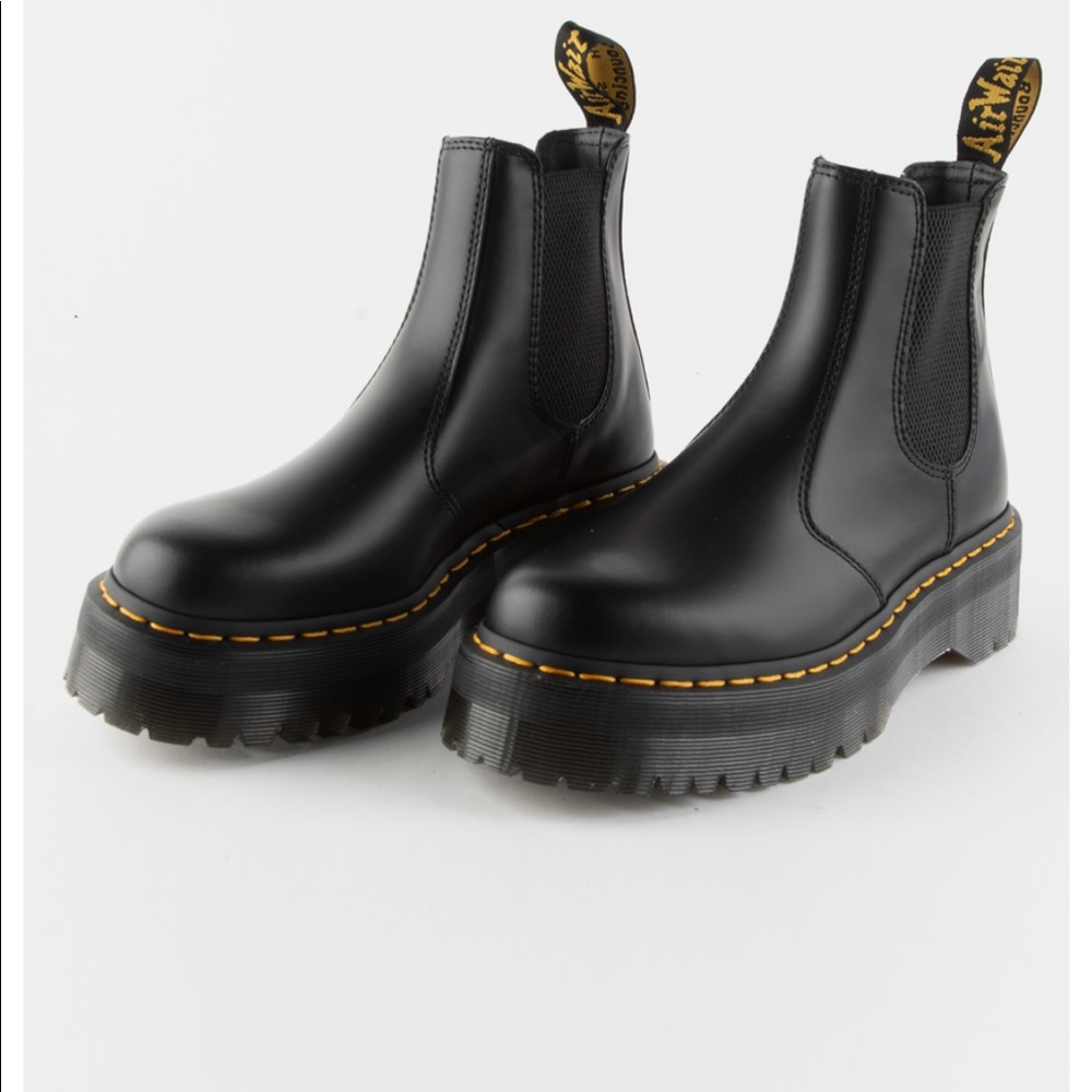 Doc Martens Black Chelsea Boots